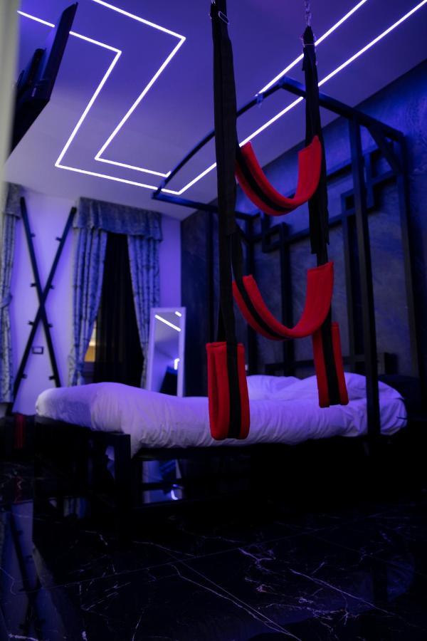 Suite Luxury Bdsm Roma Exterior foto