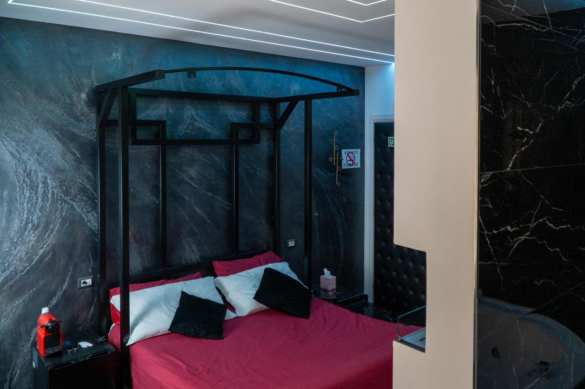 Suite Luxury Bdsm Roma Exterior foto