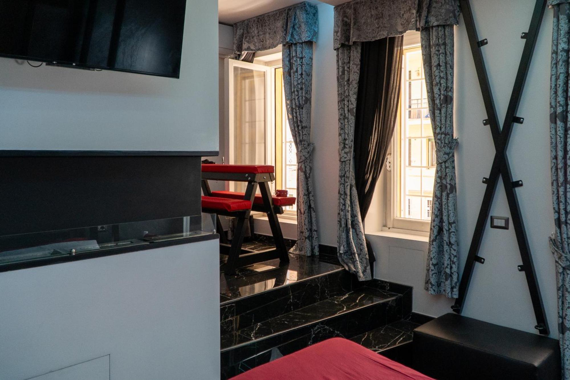 Suite Luxury Bdsm Roma Exterior foto