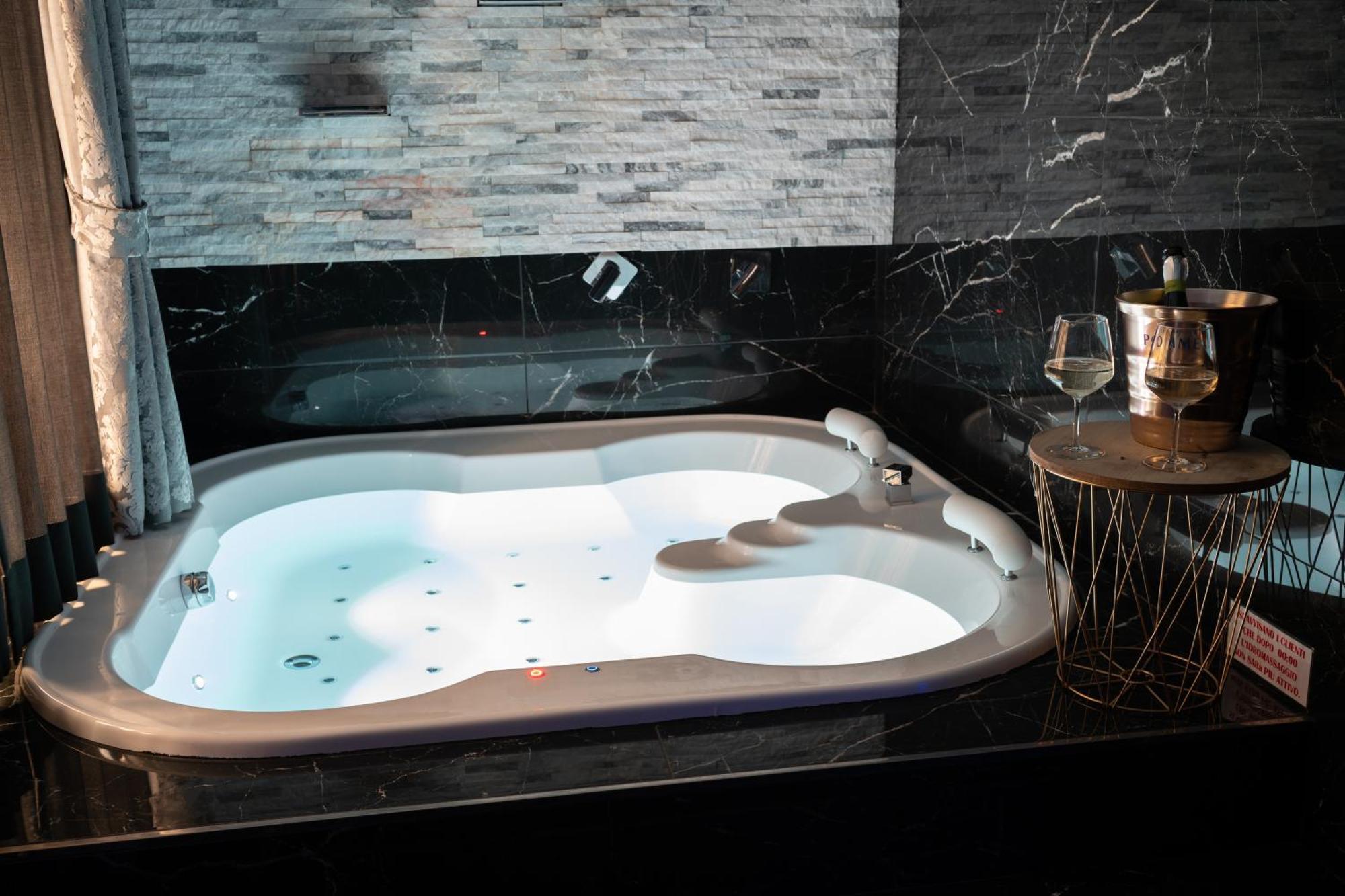 Suite Luxury Bdsm Roma Exterior foto
